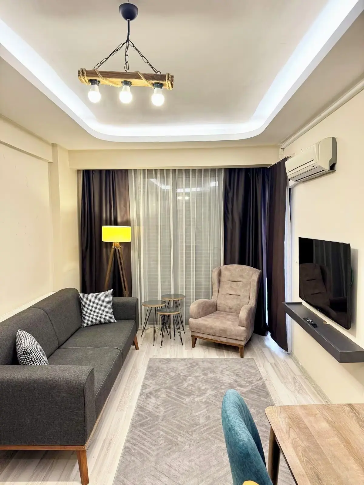 Ampio Soggiorno — Beta Homes geniş oturma alanı